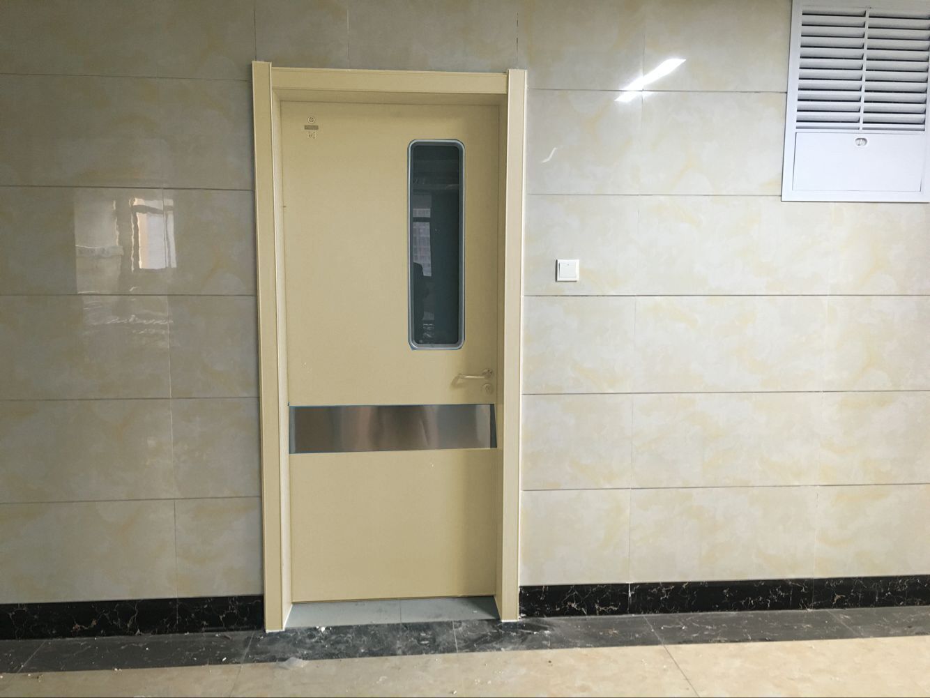 中秋鉅惠，豪森醫(yī)院專用門大讓利，優(yōu)惠升級(jí)